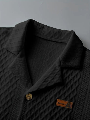 Men's Breathable Casual Turnover Short Sleeve T-shirt, Simple Carved Pattern, Lightweight and Stylish