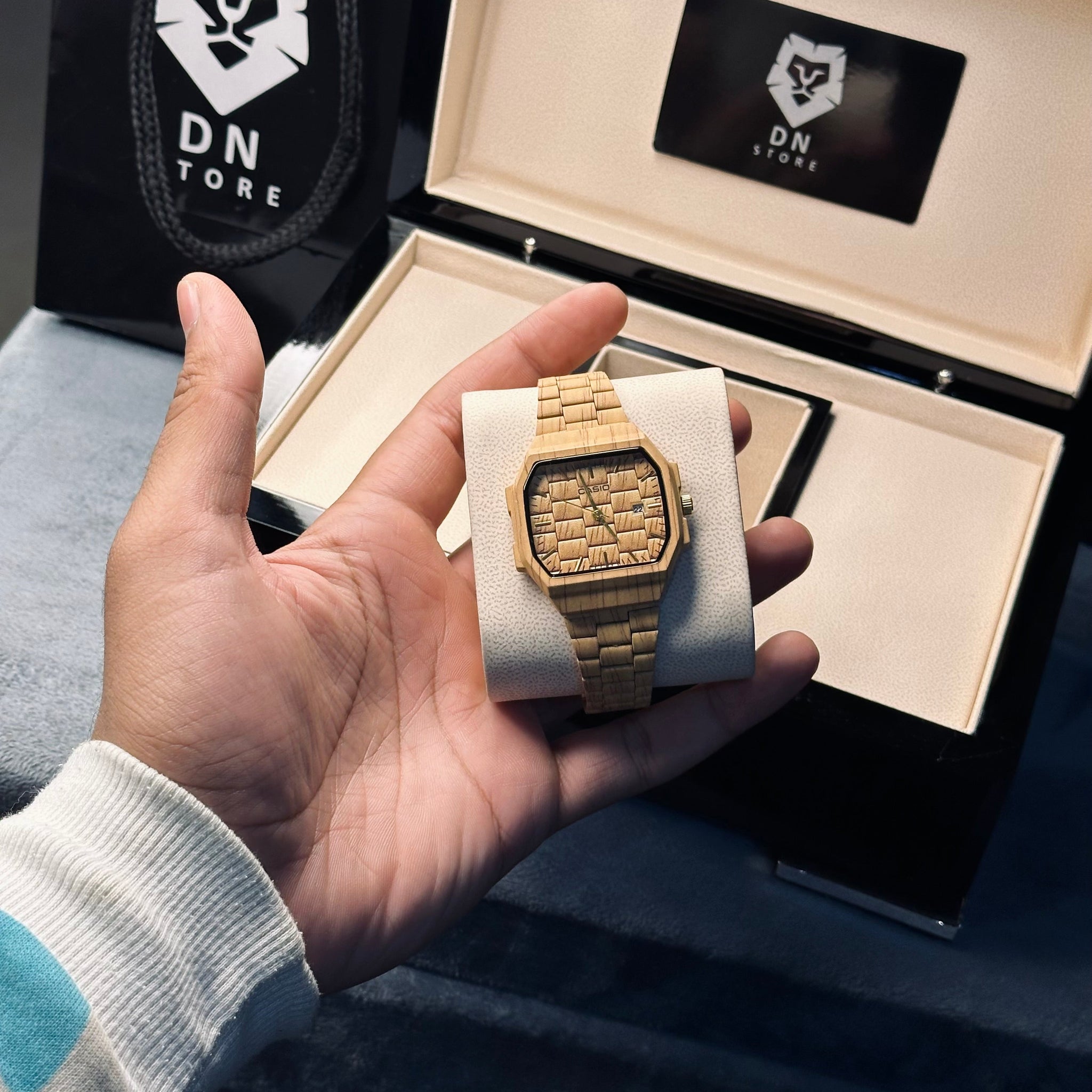 Casio Wooden-Texture